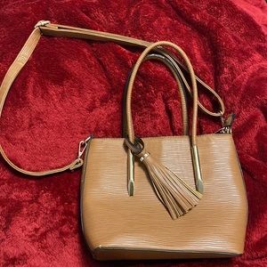 Small purse in excellent condition.